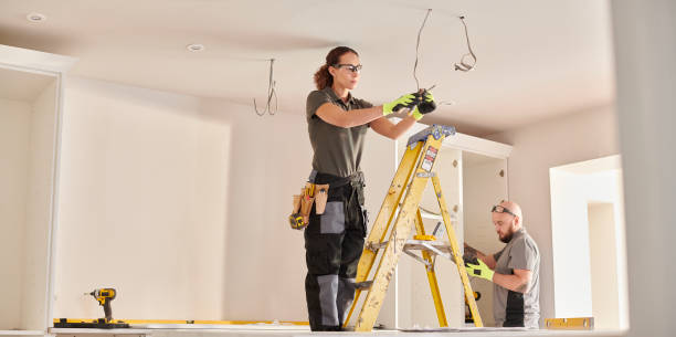 Best Electrical Contractors for Businesses  in Union Gap, WA